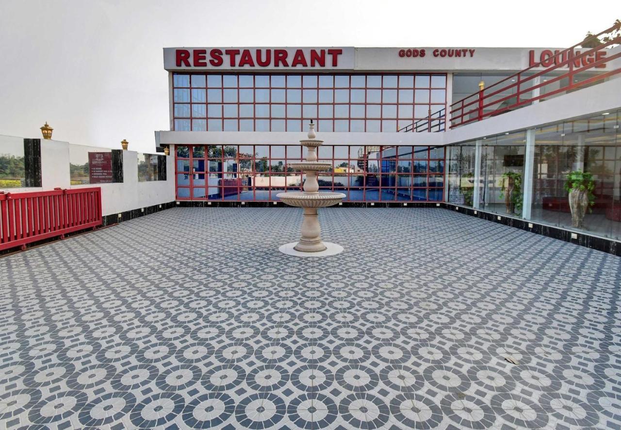 Oyo Townhouse 779 Gods County Hotel Tarapith Bagian luar foto